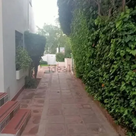 2br & Pool & Terrace & Walk To Torremolinos