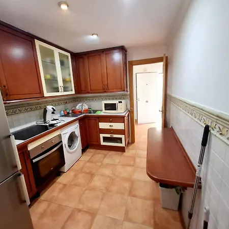 2br & Pool & Terrace & Walk To Apartament *