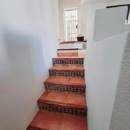 2br & Pool & Terrace & Walk To