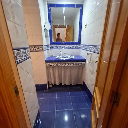 2br & Pool & Terrace & Walk To Apartament